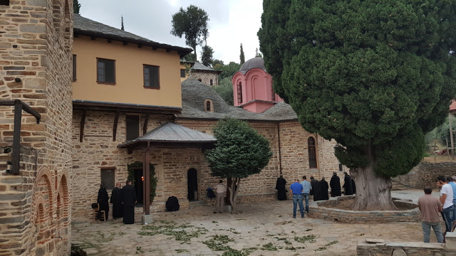 8867 - Ο Θεοφιλέστατος Επίσκοπος Κερνίτσης στο Άγιο Όρος (φωτογραφίες) - Φωτογραφία 5