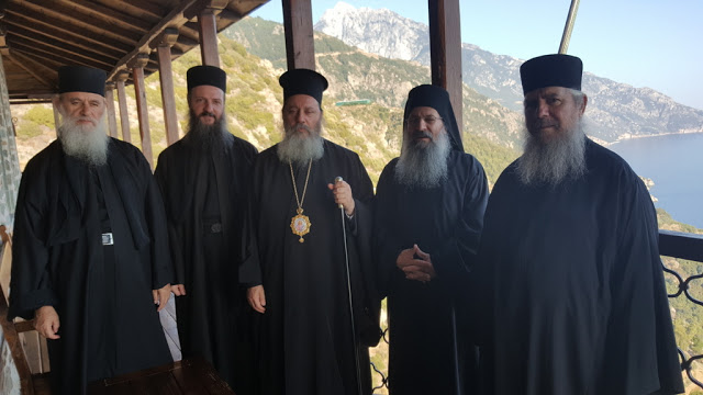 8867 - Ο Θεοφιλέστατος Επίσκοπος Κερνίτσης στο Άγιο Όρος (φωτογραφίες) - Φωτογραφία 69