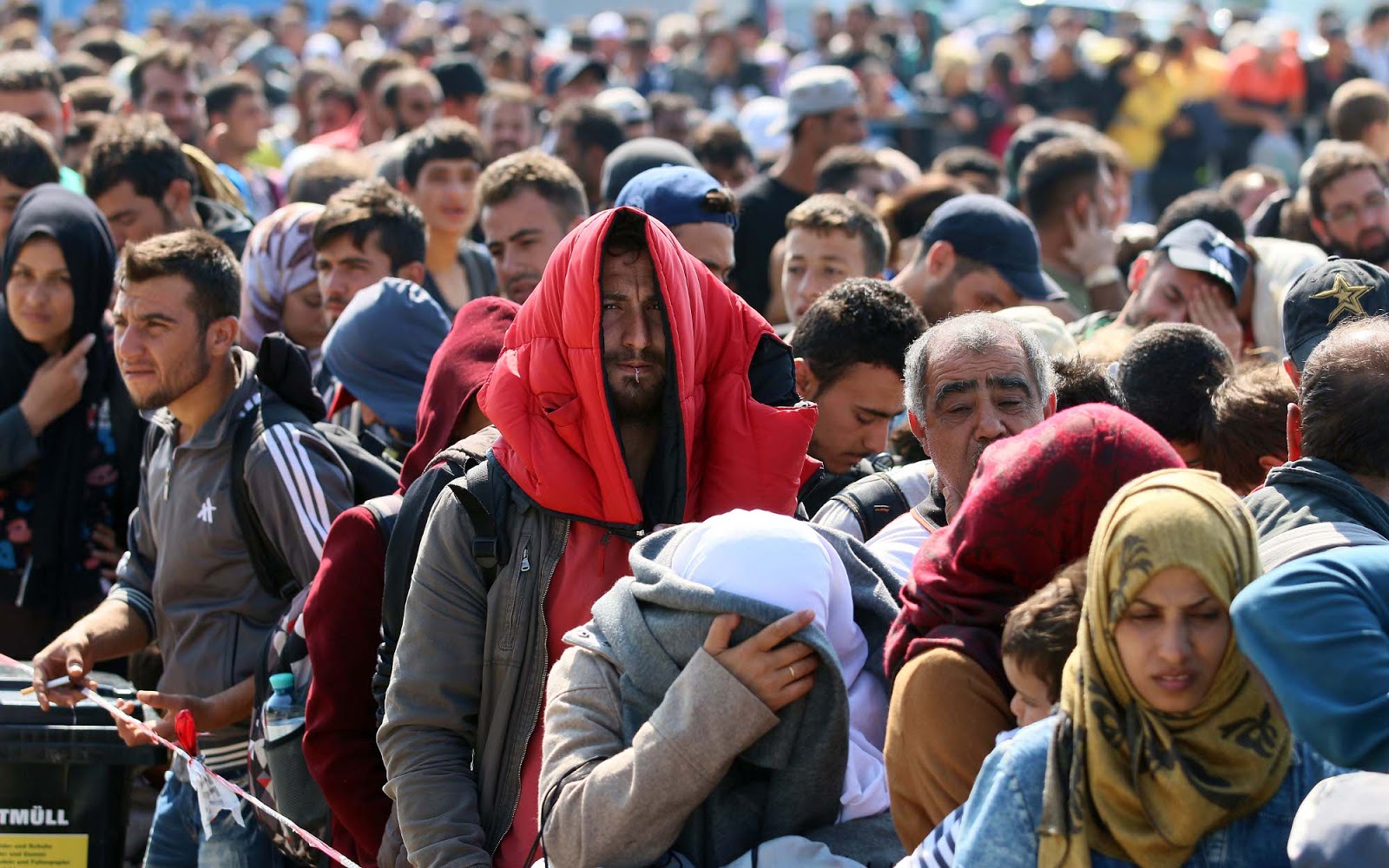Διαψεύδει ο Κυρίτση ςδημοσιεύματα περί μετεγκατάστασης προσφύγων στην Κρήτη από την Γερμανία - Φωτογραφία 1