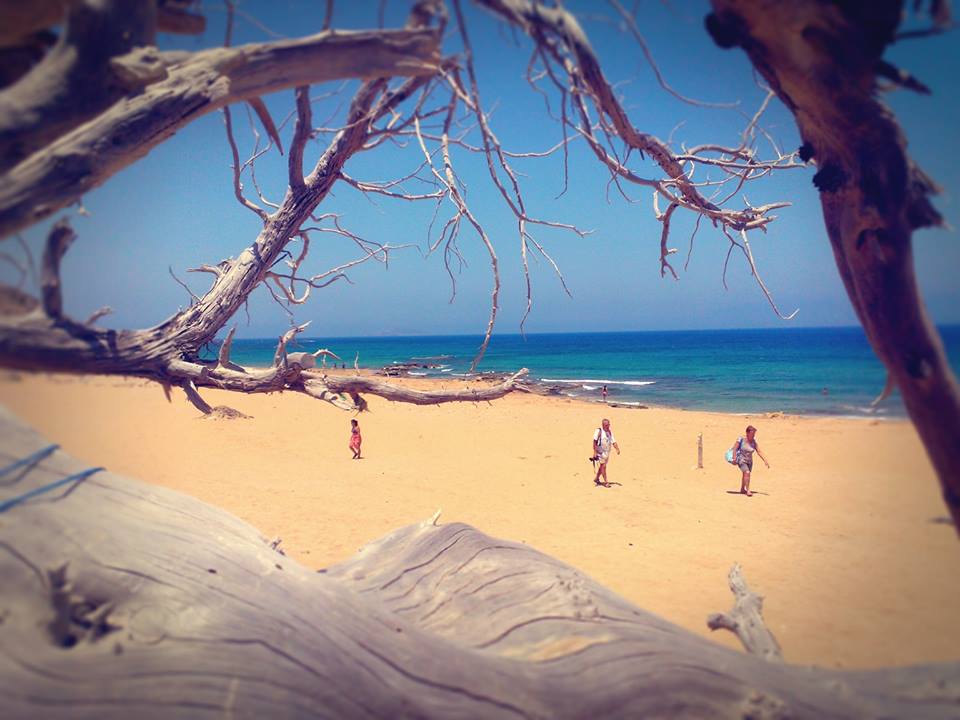 Η Βοϊδοκοιλιά ανάμεσα στις ελληνικές παραλίες που είναι από άλλον πλανήτη - Φωτογραφία 3