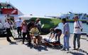 Έφτασαν στον Πειραιά τραυματίες από την τραγωδία στην Αίγινα [photos+video} - Φωτογραφία 15