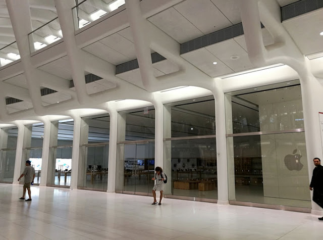 Πρώτη ματιά στο Apple Store στο νέο Παγκόσμιο Κέντρο Εμπορίου στη Νέα Υόρκη - Φωτογραφία 5