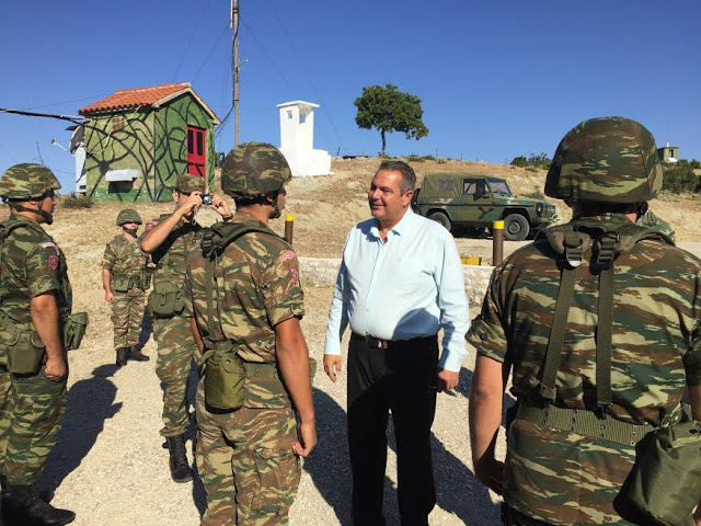 Έκτακτη επίσκεψη ΥΕΘΑ Πάνου Καμμένου στην 8η Μηχανοποιημένη Ταξιαρχία - Φωτογραφία 4