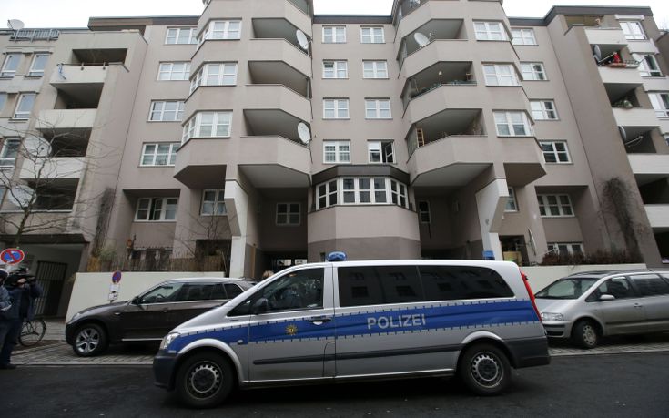 Σύλληψη 27χρονου Γερμανού ως υπόπτου για αποθήκευση εκρηκτικών - Φωτογραφία 1