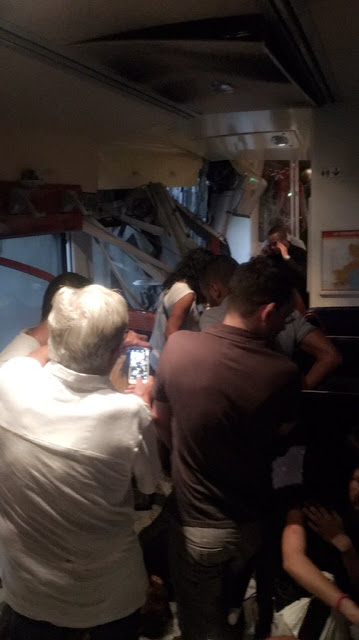 Τρένο εκτροχιάστηκε στη Γαλλία - 10 τραυματίες - Φωτογραφία 2