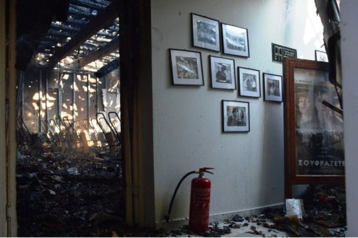 Απόλλων: Το ιστορικό σινεμά στη Λευκάδα που τύλιξαν οι φλόγες - Φωτογραφία 4