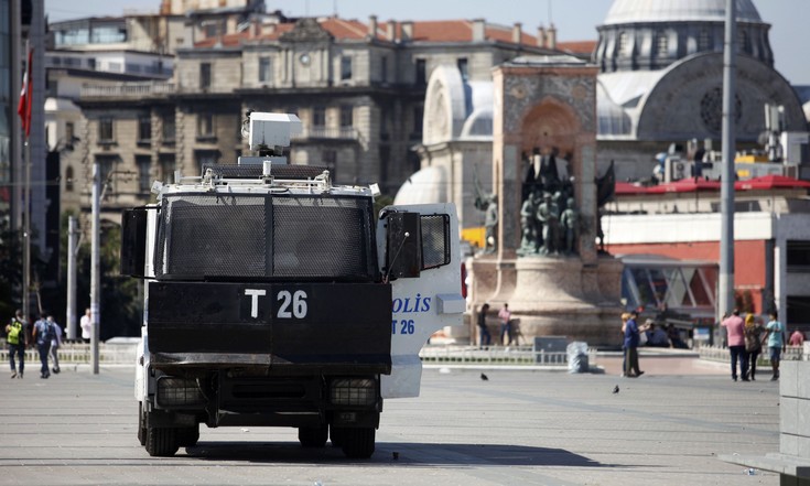 Επίθεση σε αστυνομικό τμήμα της Τουρκίας Τρεις νεκροί και 50 τραυματίες! - Φωτογραφία 1