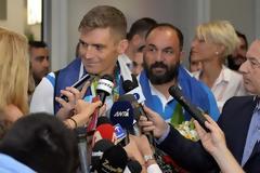 ΟΙ ΠΡΩΤΕΣ ΔΗΛΩΣΕΙΣ ΤΟΥ... «ΑΣΗΜΕΝΙΟΥ» ΓΙΑΝΝΙΩΤΗ ΕΠΙ ΕΛΛΗΝΙΚΟΥ ΕΔΑΦΟΥΣ! (PHOTOS)