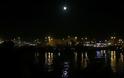 Μαγική η ατμόσφαιρα στον ιστορικό Κούλε χτες το βράδυ!  Όλο το Ηράκλειο ήταν εκεί για να απολαύσει το Αυγουστιάτικο φεγγάρι - Φωτογραφία 11