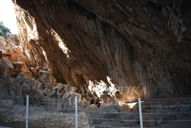 Κοιλάδα: Σπήλαιο Φράχθι [photos] - Φωτογραφία 17