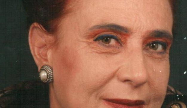 Συγκίνηση για την 74χρονη Πατρινή λογοτέχνη Μαρία Καρέλα - Έφυγε από τη ζωή μετά από μάχη με την επάρατη νόσο - Φωτογραφία 1