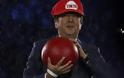 O γιαπωνέζος πρωθυπουργός ντύθηκε ...Super Mario