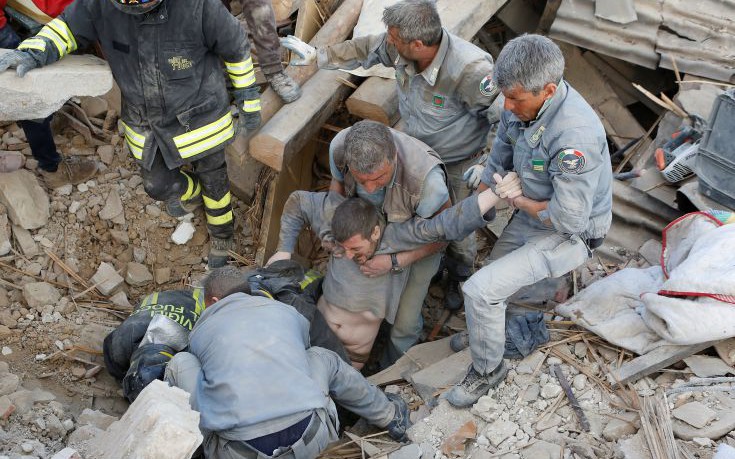 Στους 18 οι νεκροί από το φονικό σεισμό στην Ιταλία - Δεν υπάρχον Έλληνες μεταξύ των θυμάτων - Φωτογραφία 1