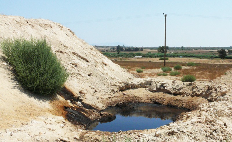 Κύπρος: Καταγγελία Οικολόγων για συνέχιση ρύπανσης στον Οβκό ποταμό - Φωτογραφία 2