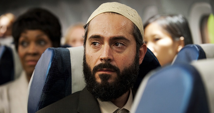Όλα τα ασυνήθιστα πράγματα που απαγορεύεται να κάνει ένας μουσουλμάνος σε αμερικανικό αεροπλάνο - Φωτογραφία 1