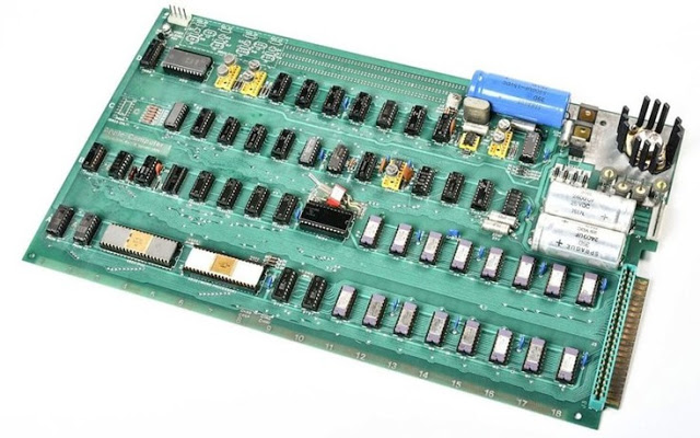 Ένας υπολογιστής Apple 1 πωλήθηκε προς 815.000 δολάρια - Μάλλον πρόκειται για τον πρώτο υπολογιστή Apple που φτιάχτηκε ποτέ - Φωτογραφία 3