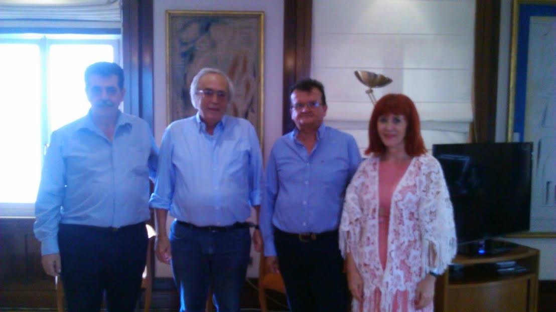 Συνάντηση της Πανηπειρωτικής Συνομοσπονδίας Ελλάδος με τον Υπουργό Πολιτισμού Αριστείδη Μπαλτά - Φωτογραφία 1
