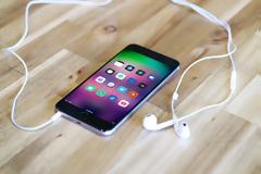 BottomBar: Cydia tweak new free....Μετακινήστε την γραμμή κατάστασης
