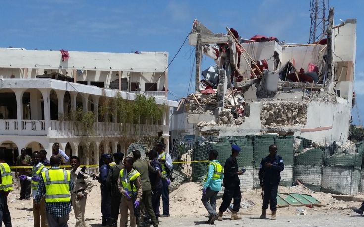 Πέντε νεκροί στρατιώτες στην έκρηξη στη Σομαλία - Την ευθύνη ανέλαβαν ισλαμιστές αντάρτες - Φωτογραφία 1