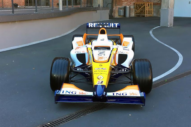 H Renault R27 του Fernando Alonso μόνο με 75.000! - Φωτογραφία 3