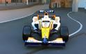 H Renault R27 του Fernando Alonso μόνο με 75.000! - Φωτογραφία 3