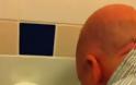 ΣΑΛΟΣ με βιντεο που δείχνει ΔΗΜΑΡΧΟ στη Βρετανία να σνιφάρει ΚΟΚΑ στην τουαλέτα [photos+video] - Φωτογραφία 7