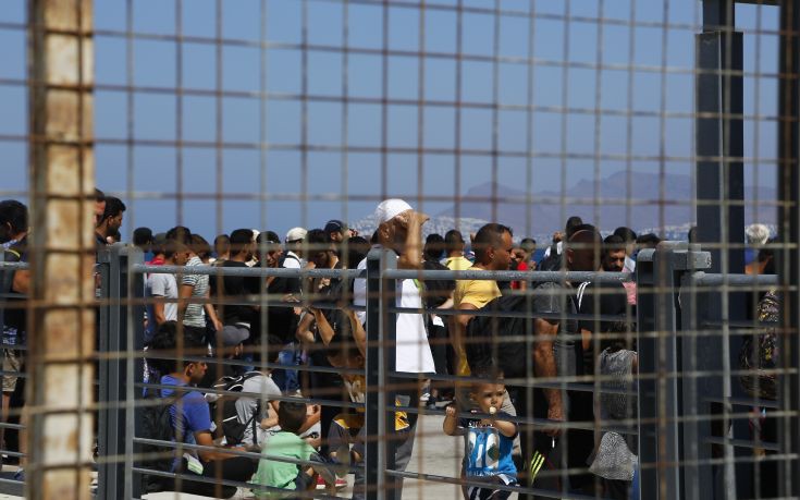 Πάνω από 110 πρόσφυγες και μετανάστες σε Λέσβο και Χίο μέσα σε ένα 24ωρο - Φωτογραφία 1