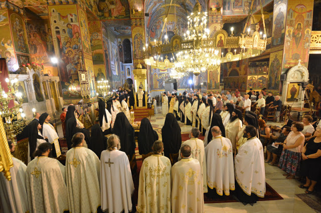 Στα ονομαστήρια του Μητροπολίτη Θεσσαλονίκης ο Δκτης του Γ΄ΣΣ Αντγος Αλκ. Στεφανής - Φωτογραφία 5