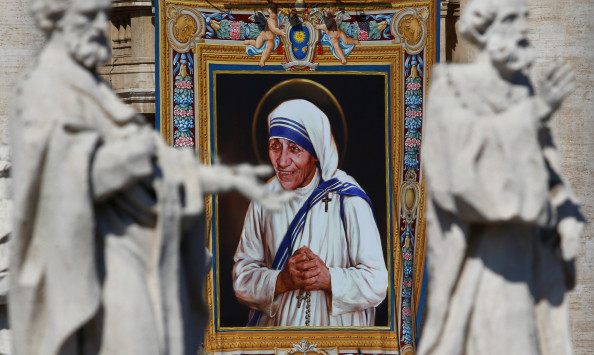 Η Μητέρα Τερέζα έγινε Αγία! Εντυπωσιακές εικόνες από το Βατικανό - Φωτογραφία 1