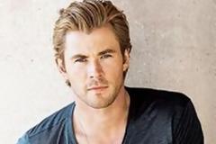 Ο Chris Hemsworth σε μία παιδική φωτογραφία που πρέπει όπωσδήποτε να δεις