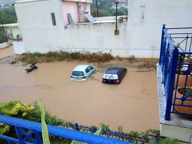 Φθινοπωρινό σκηνικό στη Θεσπρωτία, πλημμύρισαν τα Σύβοτα... - Φωτογραφία 2