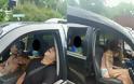 Η αστυνομία δημοσίευσε φωτογραφίες με ζευγάρι ναρκομανών και ένα παιδί σε αυτοκίνητο - Φωτογραφία 2