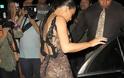 Έλαμψε η Kim Kardashian μέσα από see through φόρεμα - Φωτογραφία 4