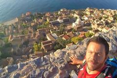 Ξεκινάει το Happy Traveller στο ΣΚΑΙ και είναι καλύτερο από ποτέ [photos+video]