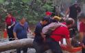 Η διάσωση του νεαρού τουρίστα στο φαράγγι Ρίχτη – Δείτε το εντυπωσιακό βίντεο [photos+video] - Φωτογραφία 3
