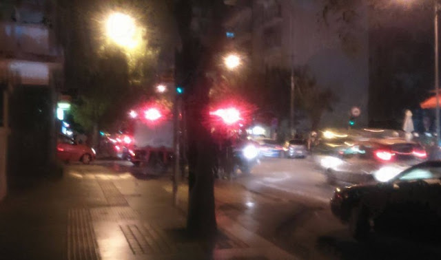 Μολότοφ και δακρυγόνα στην πορεία στο κέντρο της Θεσσαλονίκης [photos] - Φωτογραφία 5