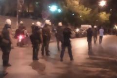 Μολότοφ και δακρυγόνα στην πορεία στο κέντρο της Θεσσαλονίκης [photos]