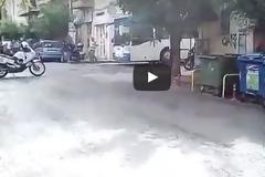 Πάτρα: ΤΩΡΑ - Πυροβόλησαν Αστυνομικούς στην οδό Παπαφλέσσα [video]