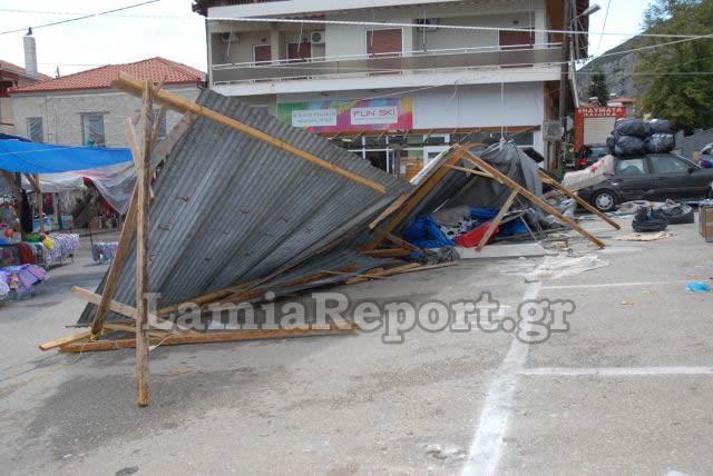 ΝΕΕΣ εντυπωσιακές εικόνες από τις γκρεμισμένες παράγκες στο παζάρι της Αμφίκλειας... - Φωτογραφία 4