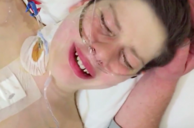 Η ΑΝΑΤΡΙΧΙΑΣΤΙΚΗ πρώτη αντίδραση 15χρονου όταν ξυπνά από μεταμόσχευση καρδιάς - Φωτογραφία 1