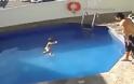 100 χρόνια φυλακή στον άνδρα που έπνιξε στην πισίνα την 3χρονη κόρη του (ΣΚΛΗΡΕΣ ΕΙΚΟΝΕΣ + VIDEO) - Φωτογραφία 6