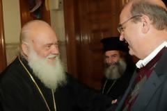 Ιερώνυμος: Χωρίς συναίσθηση μιλά για την Εκκλησία ο Φίλης