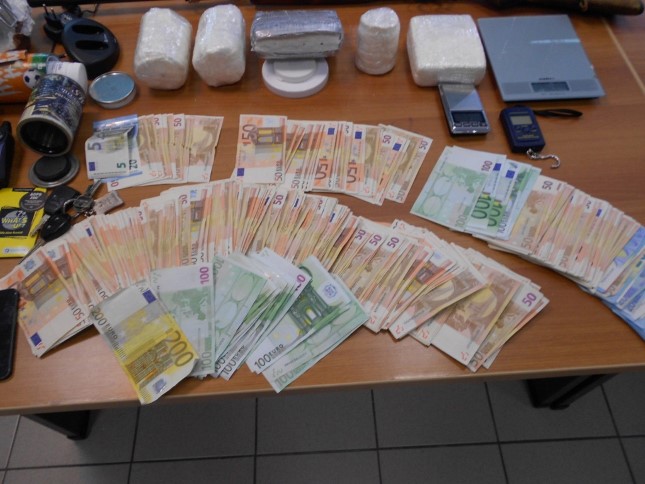 Έφερναν από την Ολλανδία την κοκαΐνη και την πουλούσαν στην Κρήτη – Δείτε πώς δρούσε η οικογενειακή… επιχείρηση [photos] - Φωτογραφία 4