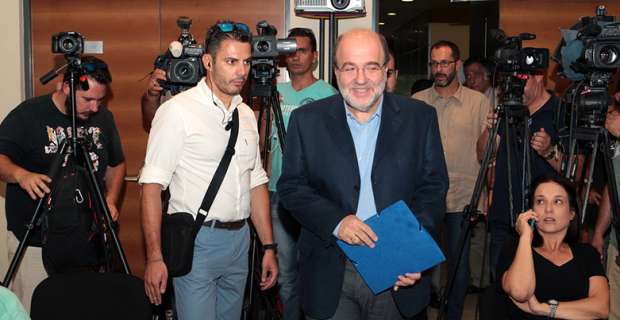 «ΜΕΓΑΛΗ ΜΕΤΑΣΤΡΟΦΗ ΤΗΣ ΟΙΚΟΝΟΜΙΑΣ» ΠΡΟΣΔΟΚΑ Ο Γ. ΣΤΑΘΑΚΗΣ - Φωτογραφία 2