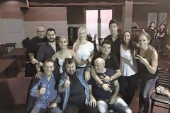 Παπάς έκανε αγιασμό σε γνωστό νυχτερινό κέντρο... [photos]