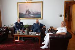 Συνάντηση Αρχηγού ΓΕΕΘΑ με τον Διοικητή Αεροπορικών Δυνάμεων των Η.Α.Ε.