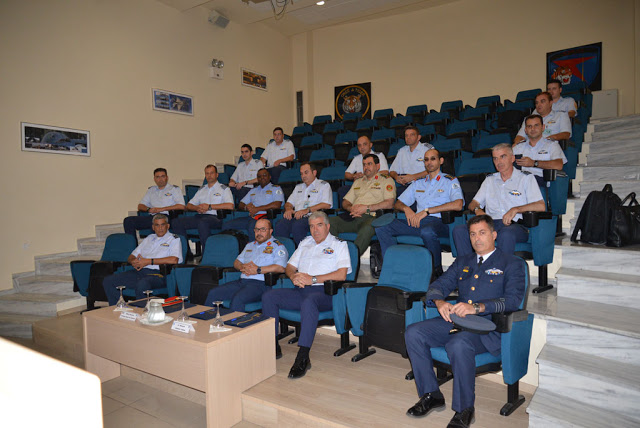 Επίσκεψη του Διοικητή των Αεροπορικών Δυνάμεων και Αεράμυνας των ΗΑΕ σε Μονάδες της ΠΑ και την ΕΑΒ - Φωτογραφία 9