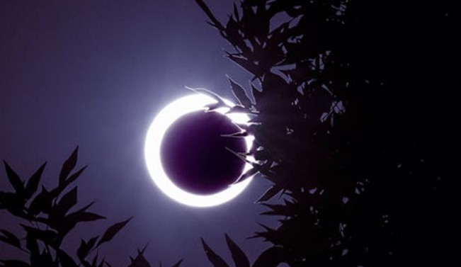 Έρχεται την Παρασκευή το «Μαύρο Φεγγάρι» που το συνδέουν με το ΤΕΛΟΣ του κόσμου...; - Φωτογραφία 1