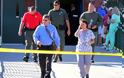 ΦΡΙΚΤΟ ΠΕΡΙΣΤΑΤΙΚΟ στις ΗΠΑ: Μαθητής σκότωσε τον πατέρα του και πυροβόλησε δασκάλα και παιδιά σε σχολείο - Φωτογραφία 5