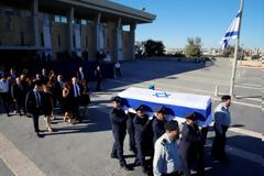 Σείστηκε ο πλανήτης στην κηδεία του Σιμόν Πέρες